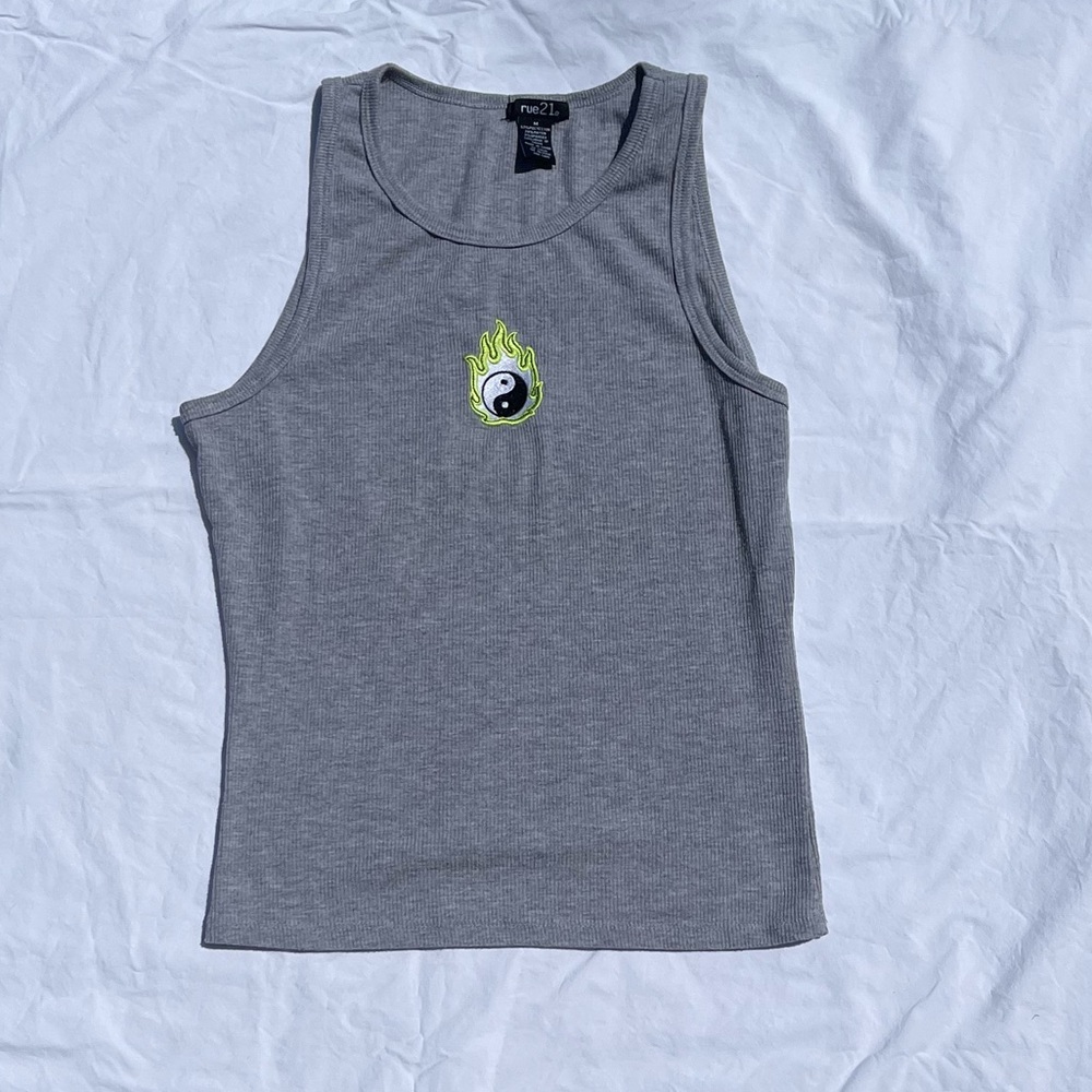 Ribbed gray tank top with green/yellow fire ying n yang, very comfy